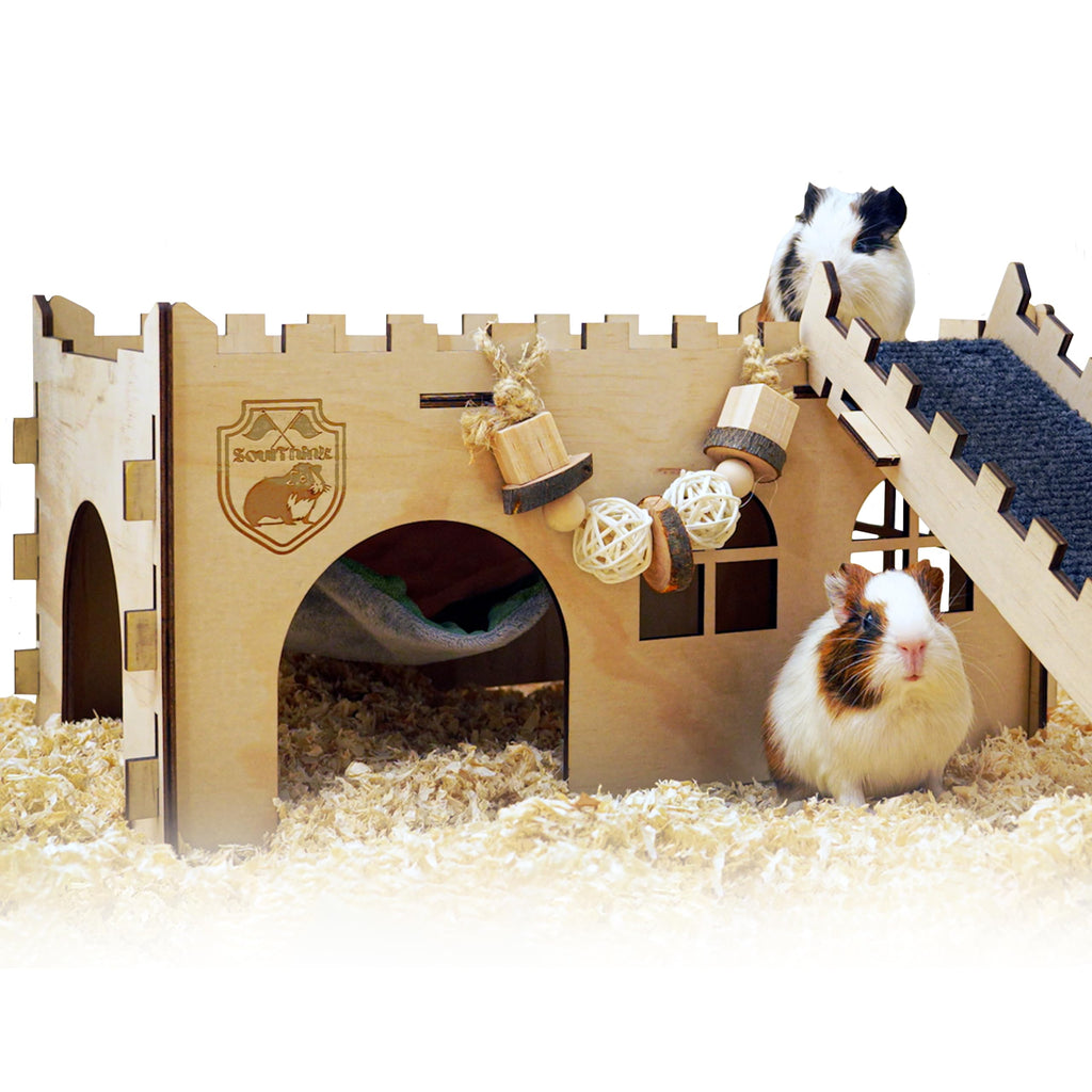 SoulThink Large Guinea Pig Hideout & House - Easy to Assemble Wooden Castle with Hammock, Ramp and Toys Accessories, Suitable for Hamsters and Chinchilla